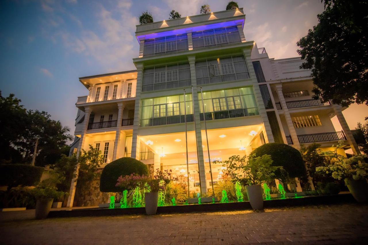 Hotel Royal Reach Udawalawe Exteriér fotografie