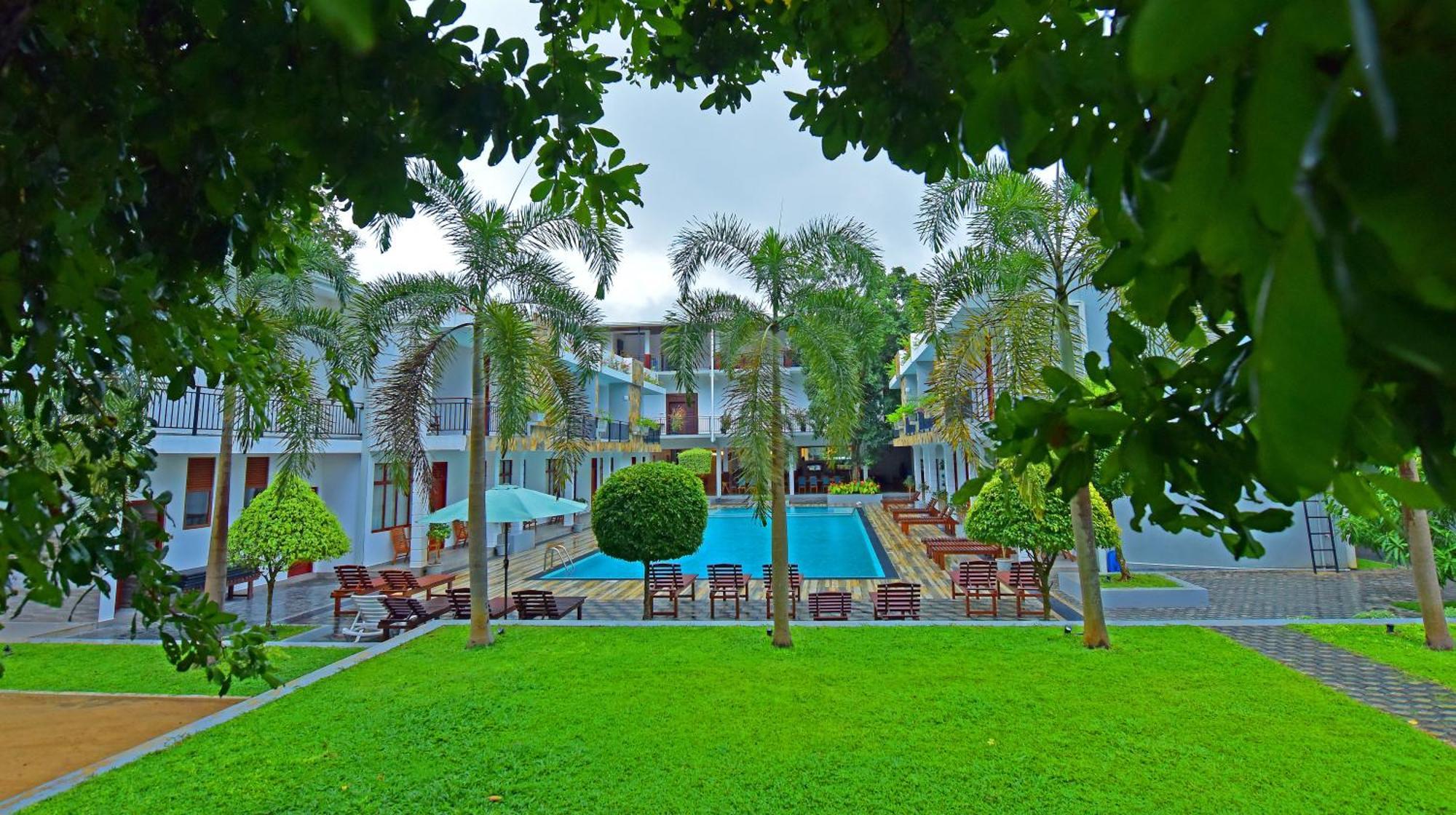 Hotel Royal Reach Udawalawe Exteriér fotografie