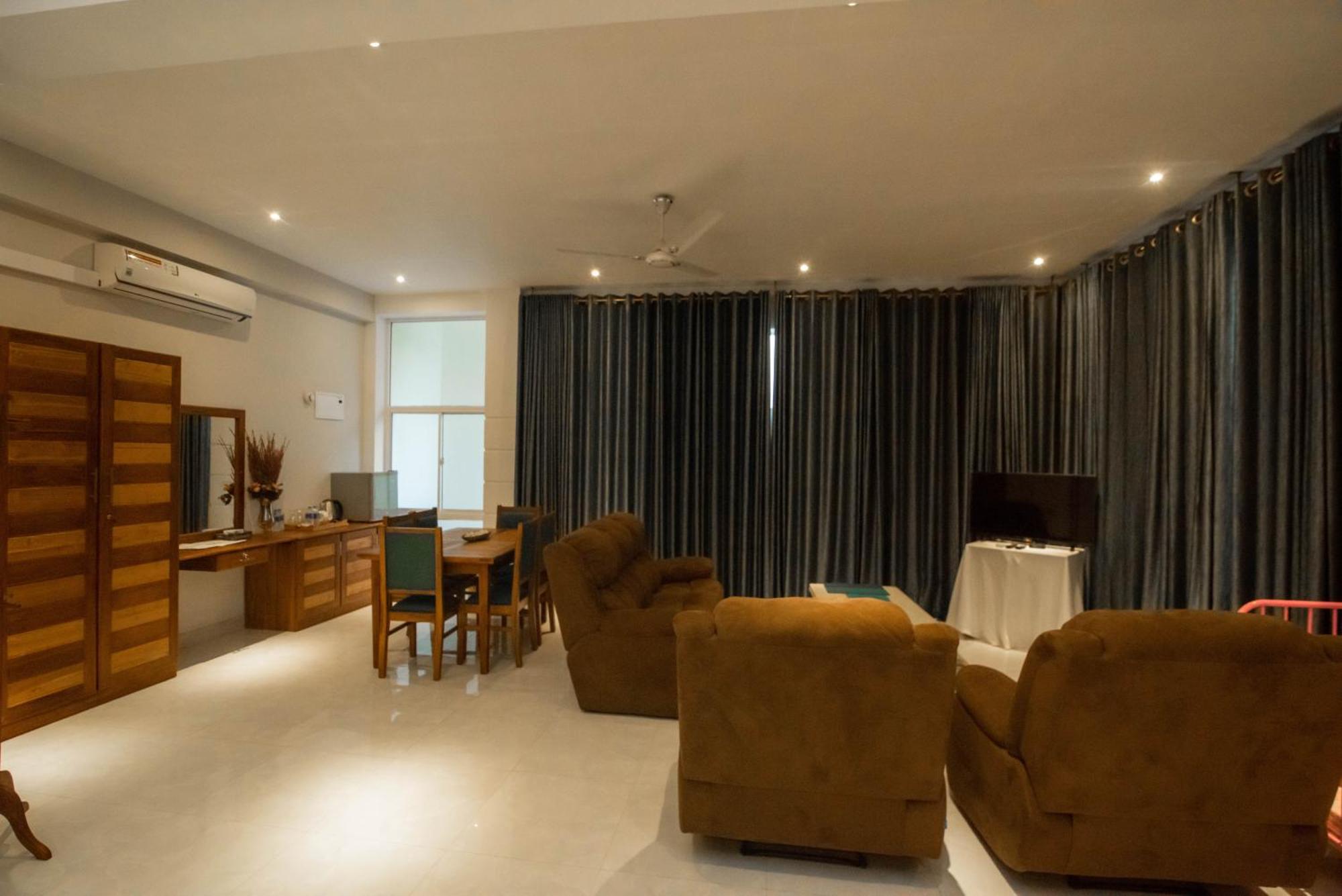 Hotel Royal Reach Udawalawe Pokoj fotografie